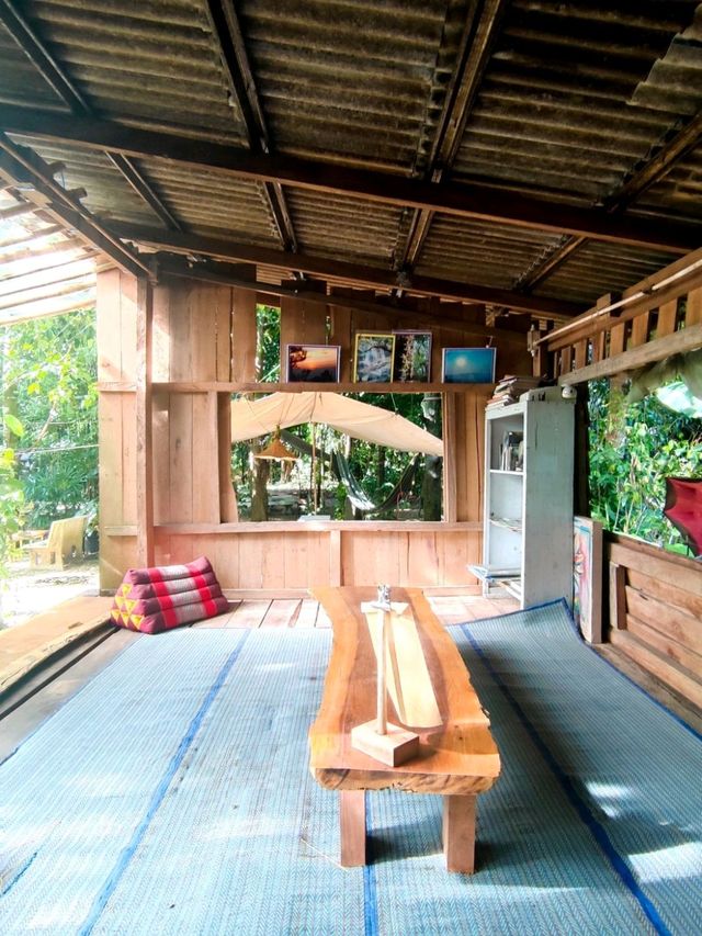 บ้านชาในป่าใน คาเฟ่พรหมคีรี นครศรีธรรมราช