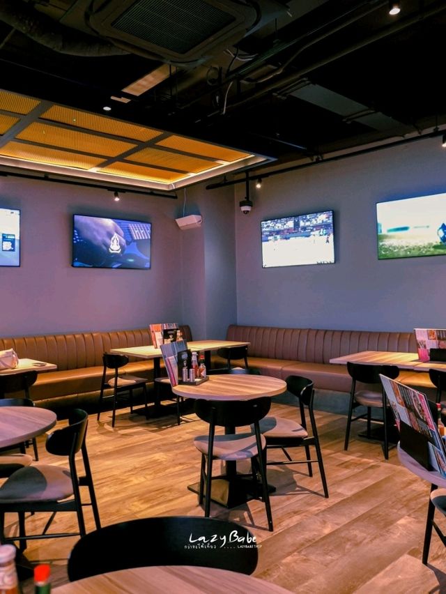 ตีกอล์ฟครั้งแรก ที่ TOPGOLF MEGACITY