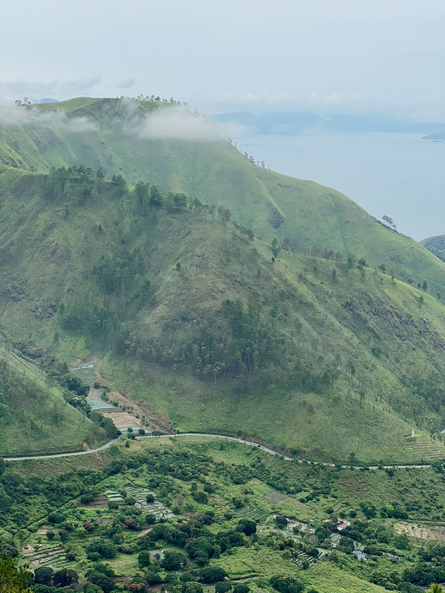 Breathtaking view in Lake TOBA 
