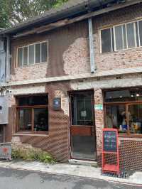 《4F劇場咖啡-古亭店》沉浸在劇場氛圍的咖啡時光