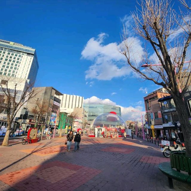 Hongdae (弘大)