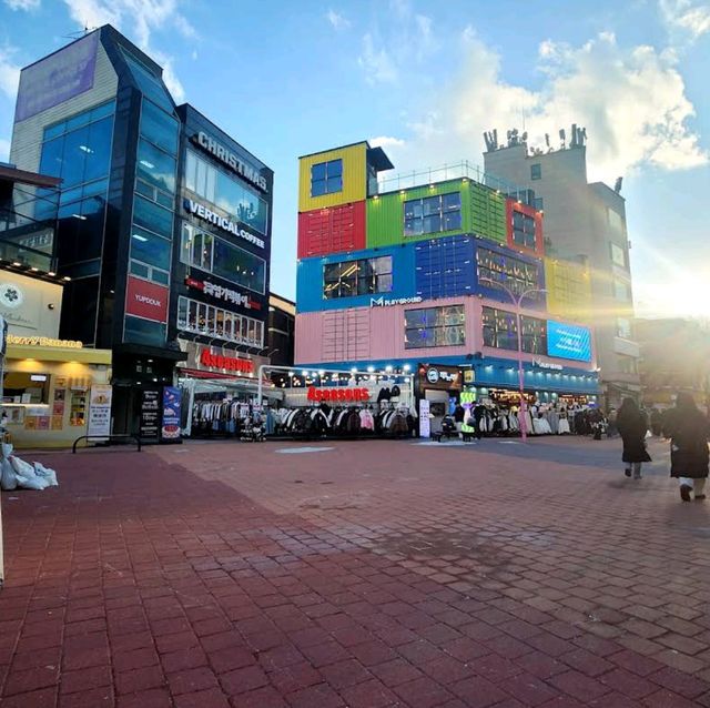 Hongdae (弘大)