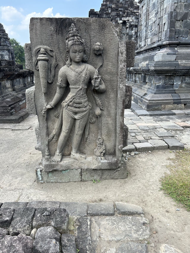 【ジョクジャカルタ】プランバナン寺院観光ガイド