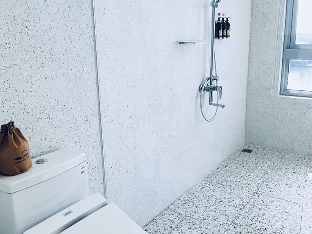 台南| 福爾摩沙遊艇酒店 入住台南湖畔秘境，享受奢華設施與絕美夕陽！