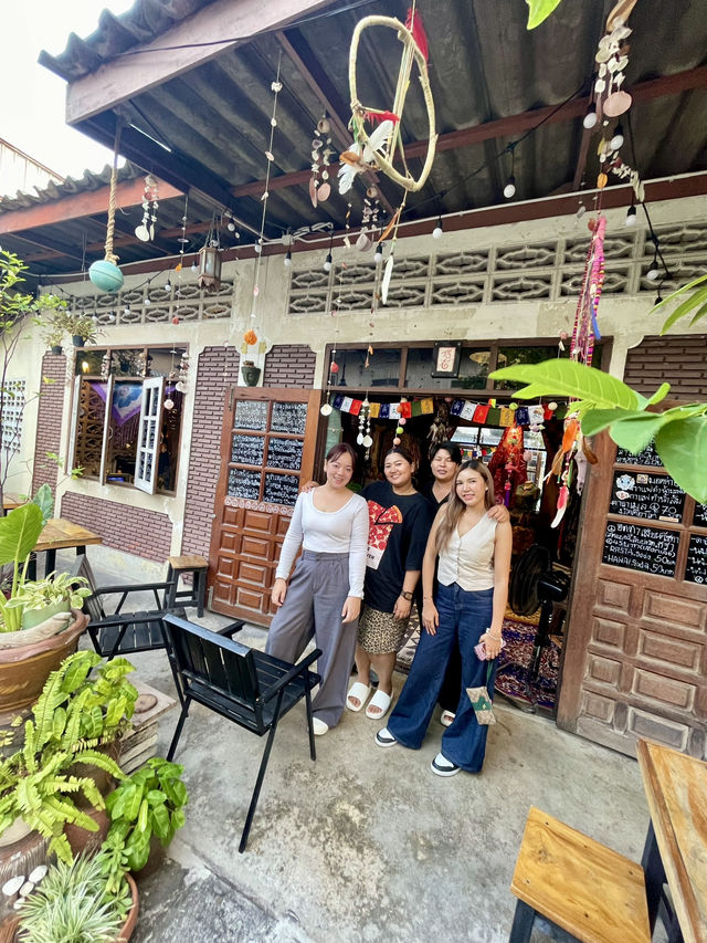 ร้านที่ไปนั่งแล้วสุขใจมาก 🥰 ร้านที่ไปนั่งแล้วสุขใจมาก 🥰