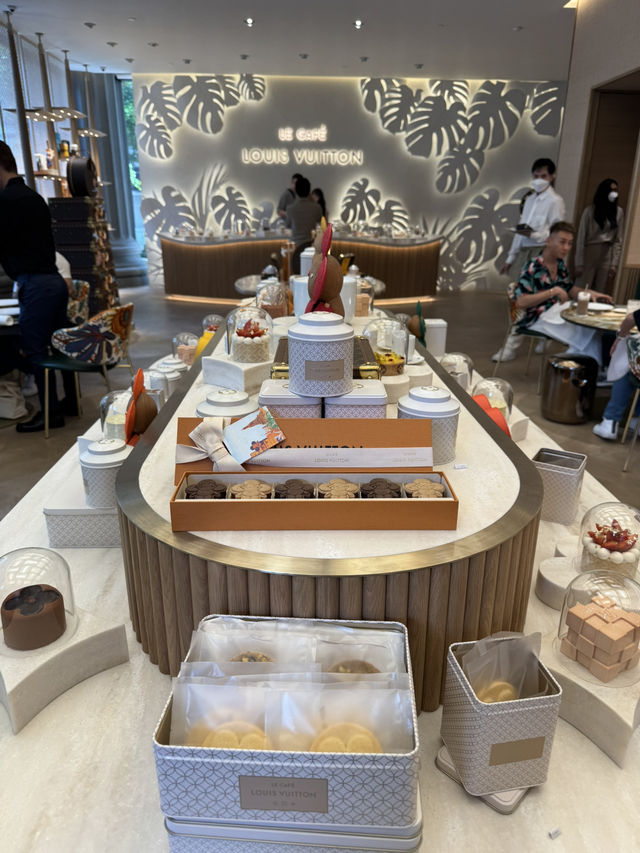 First in Southeast Asia: Le Café Louis Vuitton - Bangkok