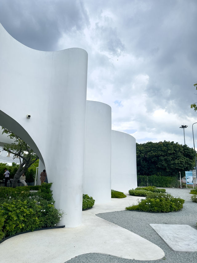 Uncloud Coffee & Dining