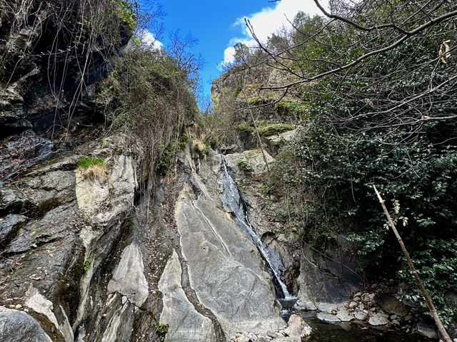 法國秘境🇫🇷藏在庇里牛斯山的D66公路：我們找到野溪溫泉了！