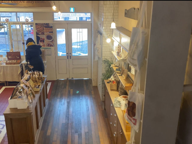 【明洞駅】朝からOPENプレッツェル🥨