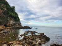 Gerbang Laut Pulau Mawar: Where the Ocean Paints on Giant Canvases" 🌊🎨
