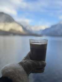 A solo day trip to dreamy Hallstatt for my birthday. Just me, snow, and memories I’ll keep forever