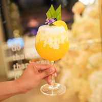 Jomhom Cafe & Music