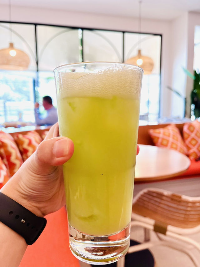 Ben’s KLCC: Stylish Dining Amid Lush Greenery and Comfort Food Delights 