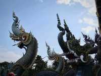 🌟 清萊奇幻文化探索：白廟、藍廟、黑廟與長頸族村全攻略