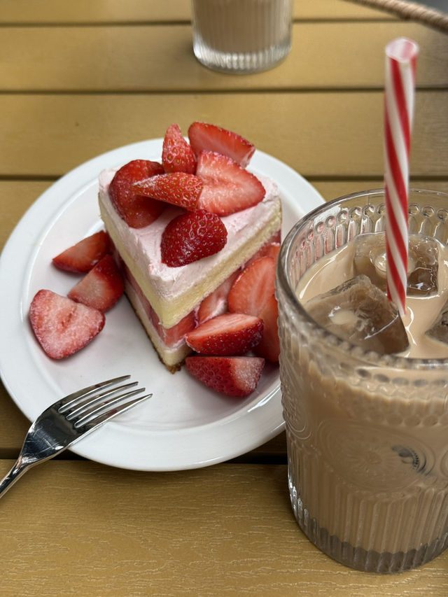 수원 행궁동 감성 디저트 카페, 노팅힐 베이커리🍓