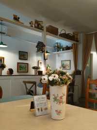 Aesthetic Afternoon Tea at Khing Café