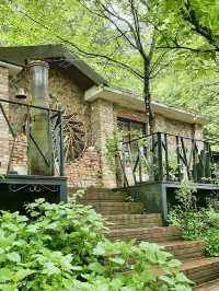 The AMI Art Museum