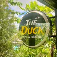 The Duck Cafe & Resort : คาเฟ่และรีสอร์ท