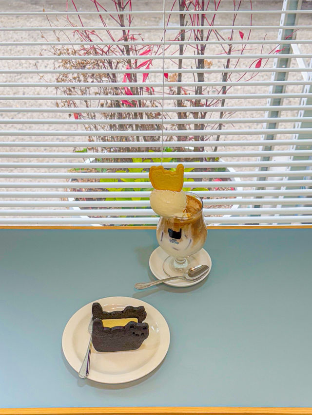 조용하고 작은 옛 골목에 숨겨진 고양이 세상, 문래 토요 