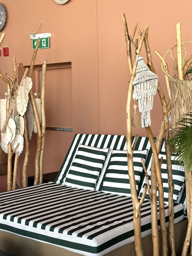 曼谷網紅泳池咖啡店💕TRIBE Sky Beach Club