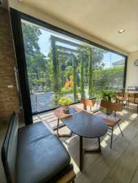 ร้านอเมซอนลับ ๆ – มุมเงียบที่นักเดินทางไม่ควรพลาด
