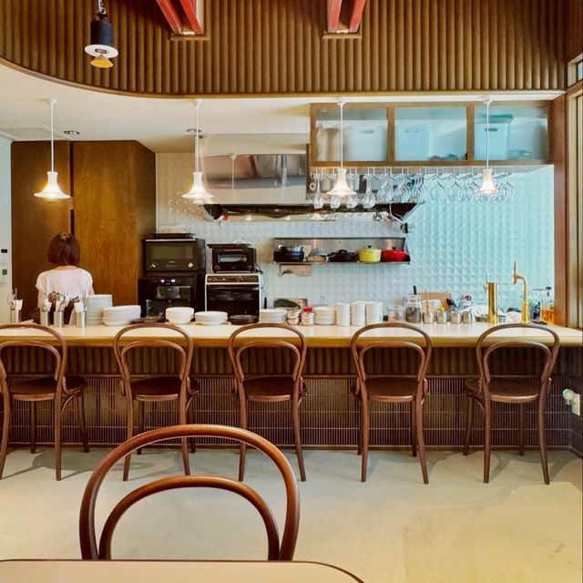 Poci Cafe N Bar