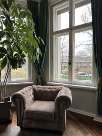 Exploring Berlin in vibey hostel
