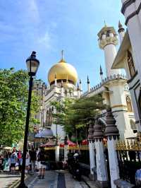Golden Domes: The Sultan Mosque at Arab Street