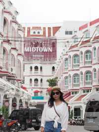 📍 Exploring Phuket Old Town – A Charming Blend of Culture, Color & Chill Vibes
