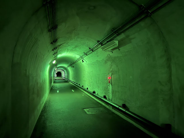 🌄 Enchanting Depths – Kiyotsu Gorge (Tunnel of Light)