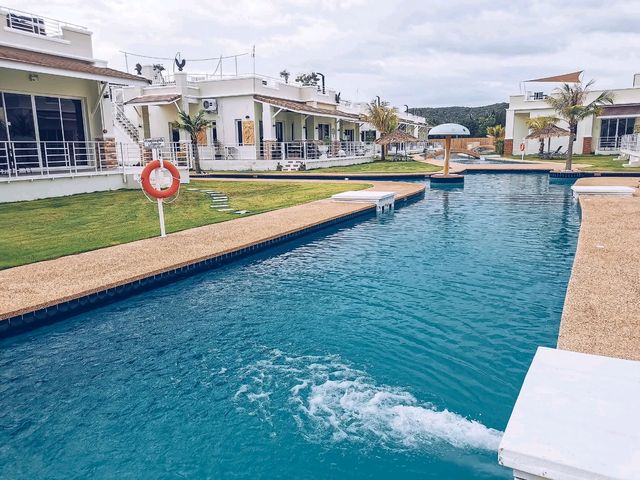 Oriental Beach Pearl Resort 🏝️