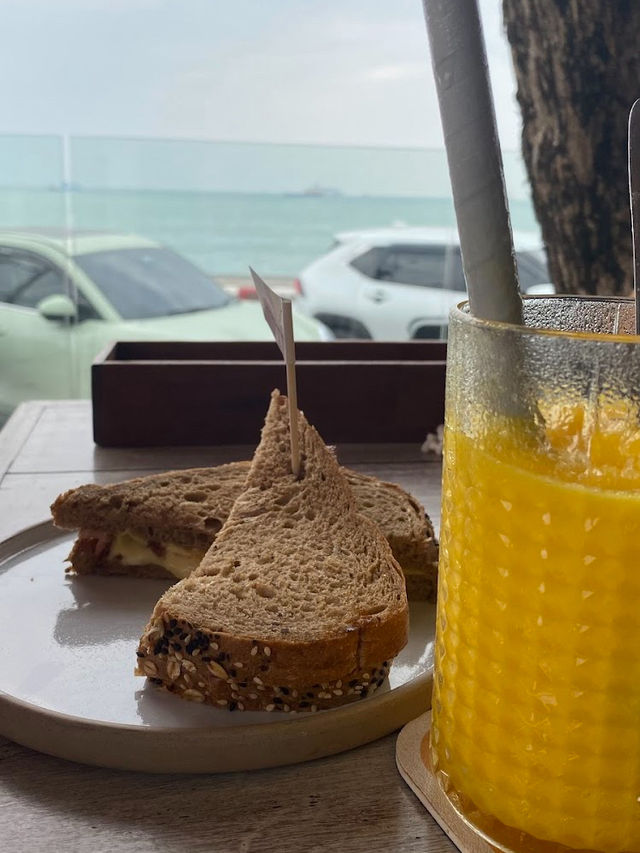Samui Beach Cafe: K.O.B