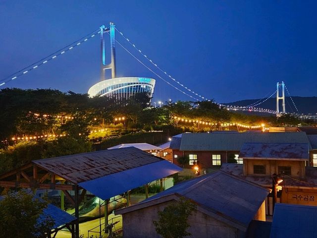 A retro feeling of old Korea at Jangsaengpi Whale Museum