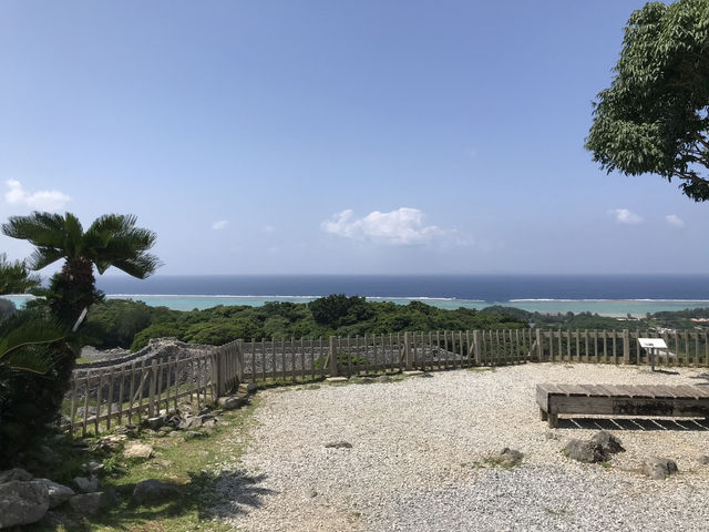 沖繩自由行（史跡 今歸仁城）海岸線可看到戰機飛過