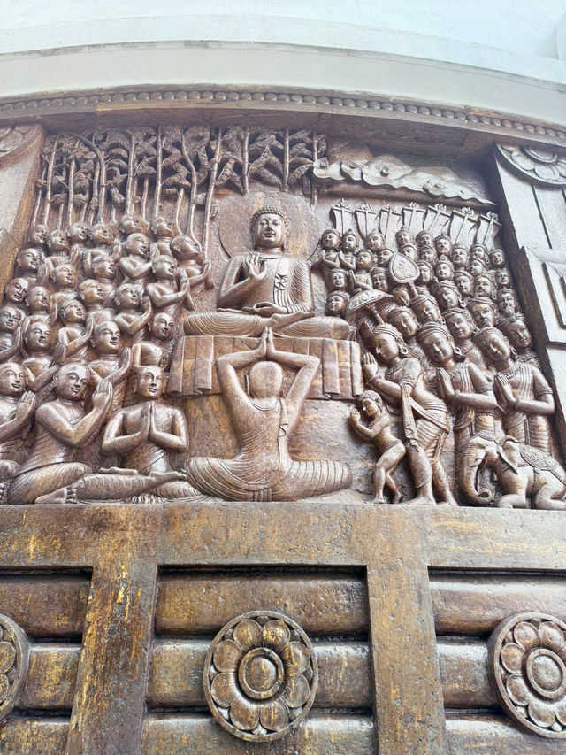 【インド・ダージリン Peace Pagoda】静けさに包まれる祈りの地