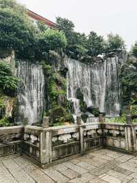 Longshan temple