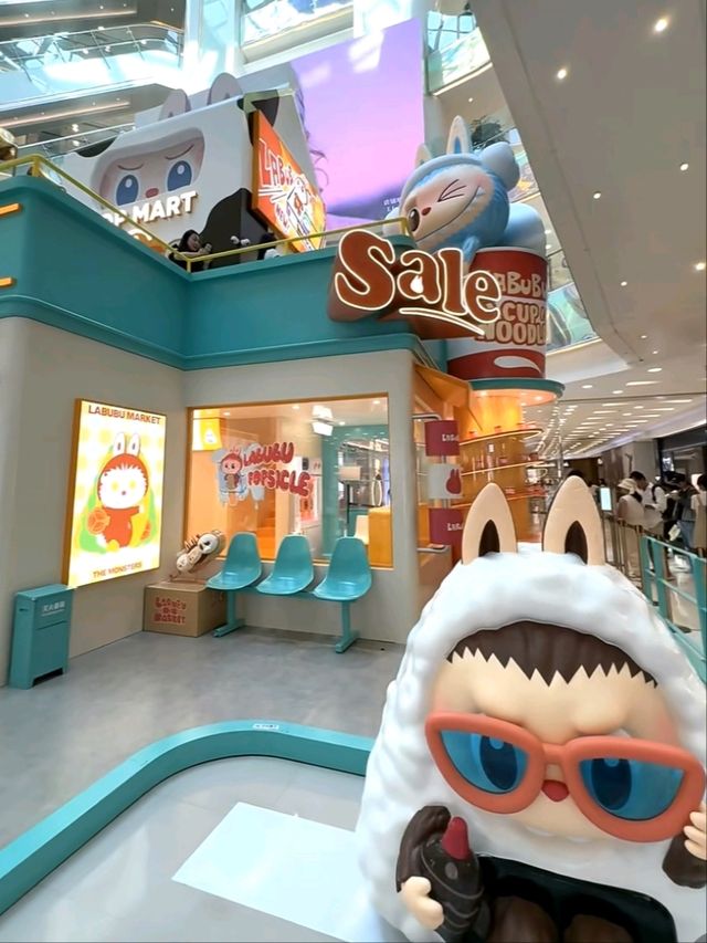 🛍️✨ World Trade Tianjile – Beijing’s High-End Shopper’s Paradise! ✨🏙️