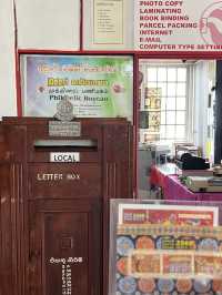 🫖🌸 Half-Day in Nuwara Eliya: Tea Hills & the Pink Post Office