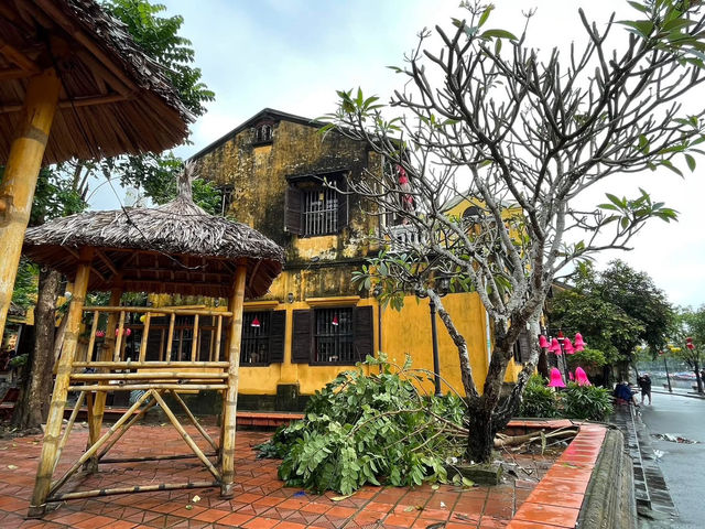 🟡✨ Hoi An Old Town – Vietnam’s Lantern-lit Heritage Gem