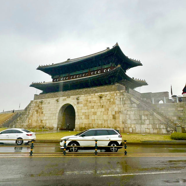 🏯 Walls of Time: A Stroll Through Suwon Hwaseong Fortress