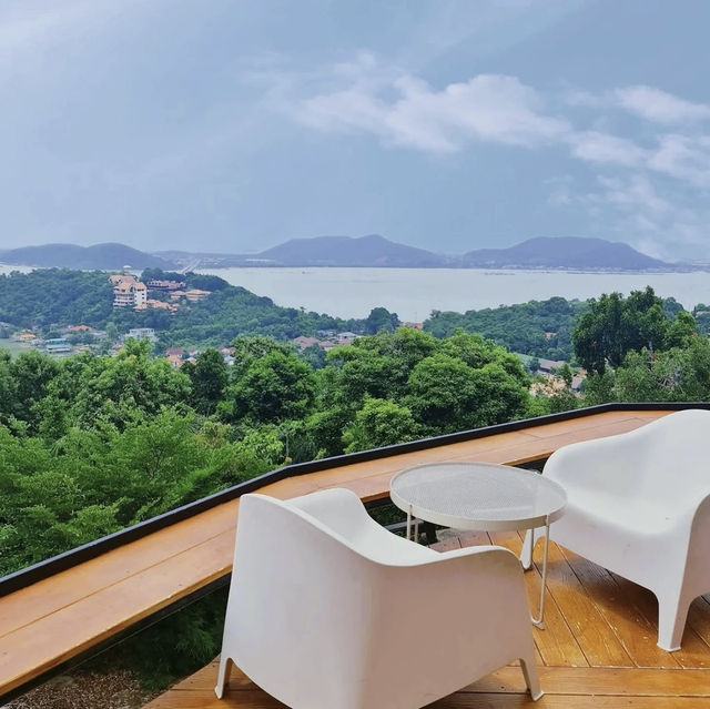 A Hilltop Retreat with Scenic Views – My Visit to Good Mountain Café (Songkhla, near Hat Yai)