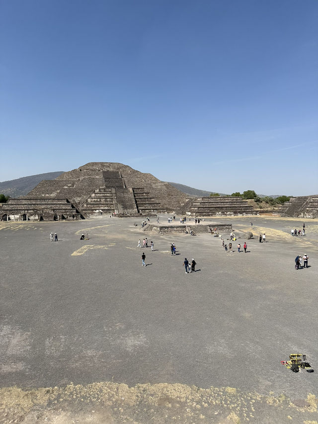 I always thought pyramids only existed in Egypt!