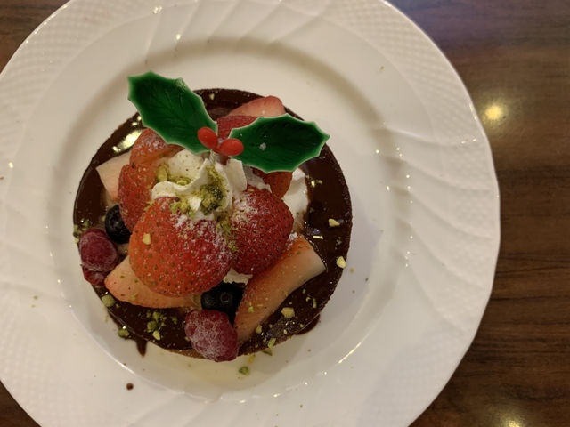 ☕ Hoshino Coffee, Suntec City — Japanese Comfort with a Touch of Class