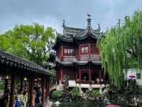 Yu Garden, Calm Corners and Classic China Feels 
