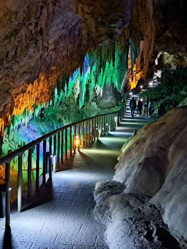 Furong Cave ถ้ำที่ไม่ได้แค่สวยระดับจักรวาล