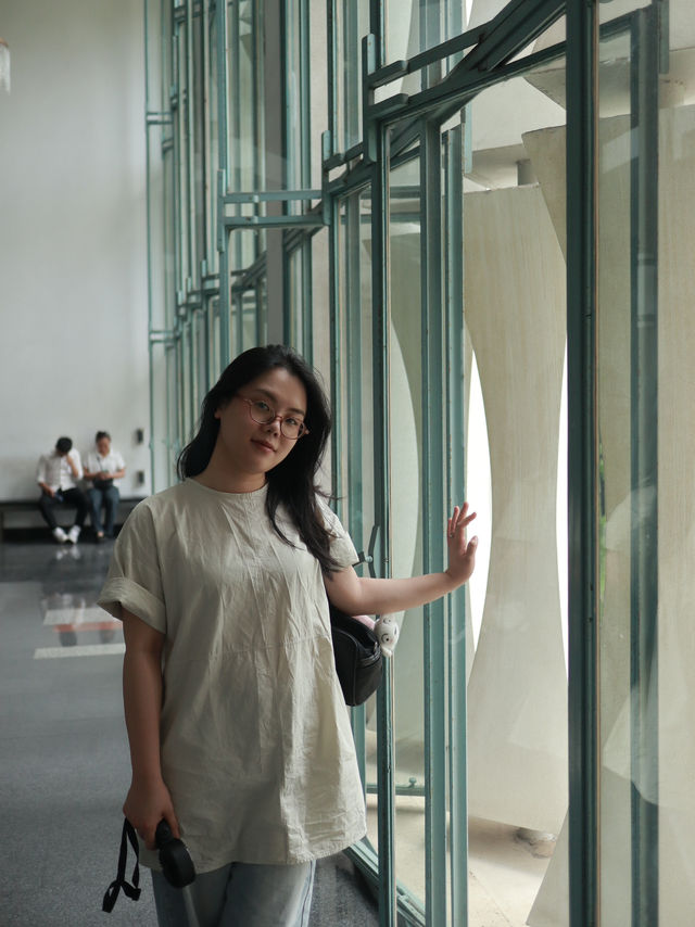 Independence Palace ( Dinh Độc Lập)