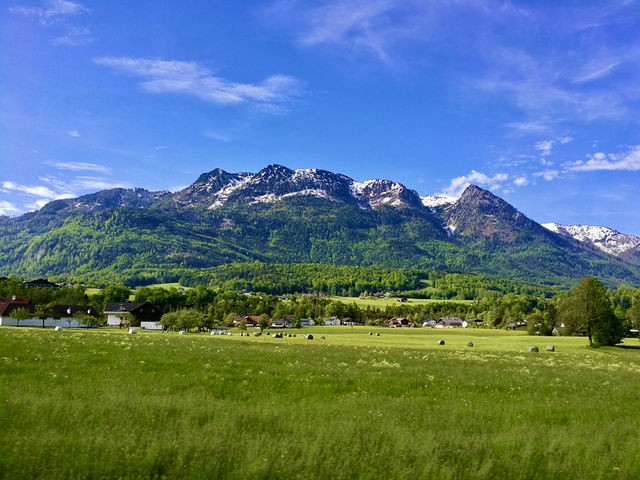 Chasing Horizons: The Scenic Drive from Altmünster to Aurachkirchen