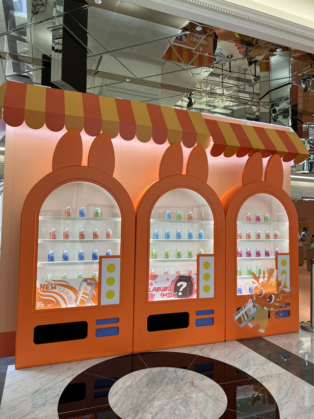 澳門上葡京酒店LABUBU 快閃店 澳門上葡京酒店LABUBU 快閃店