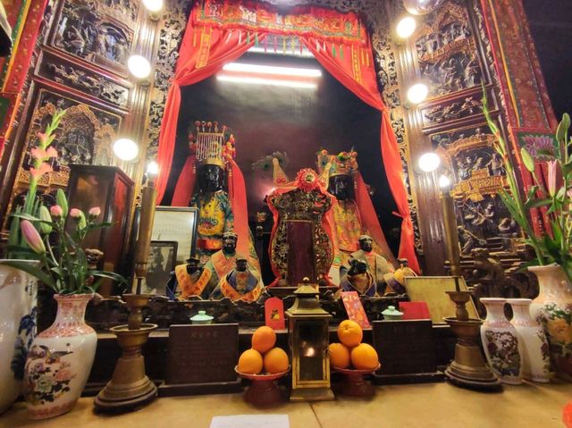 ขอพรเรื่องการเรียน วัดเก่าแก่ที่สุดเกาะฮ่องกง