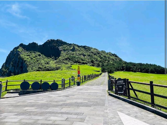 Seongsan Ilchulbong (Sunrise Peak, Jeju)